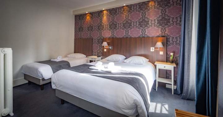 Comfortable hotel night in Valence
